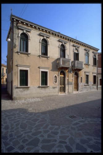 palazzo con corte e annessi (, privato) - Venezia (VE) 