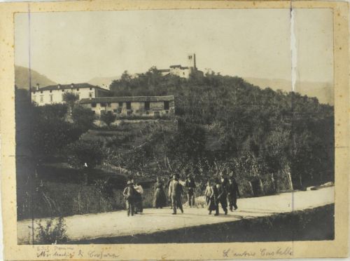 Montecchia di Crosara - Castello - Vedute (positivo) di Bertucci, Giuseppe (seconda metà XIX/ XX)