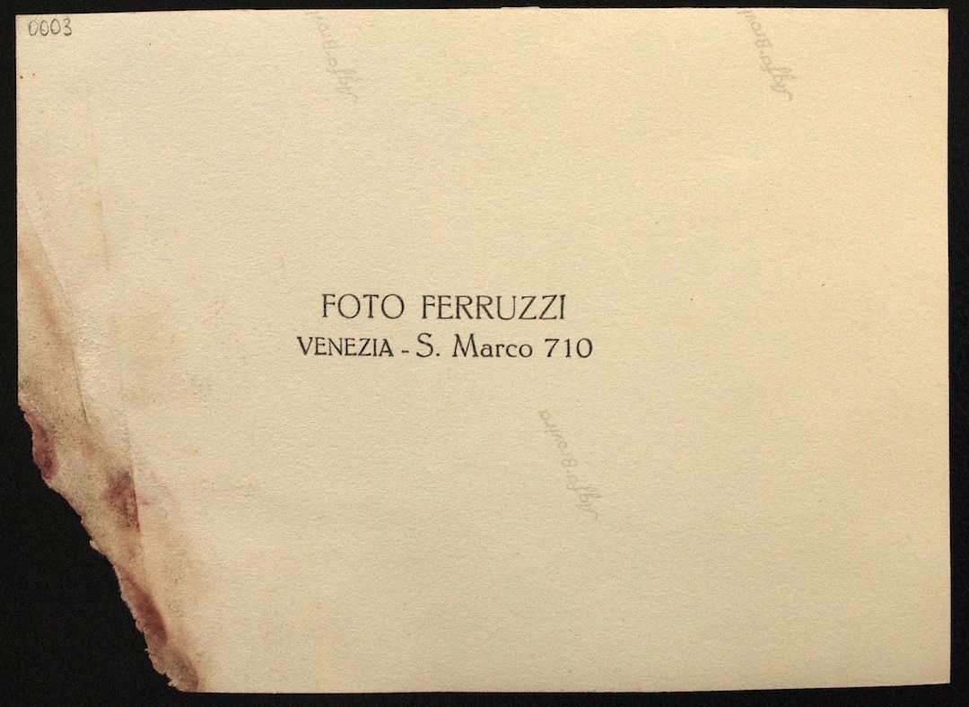 Gruppi - Ca' Foscari <Venezia> - Sec. 20. (positivo) di Ferruzzi (XX)