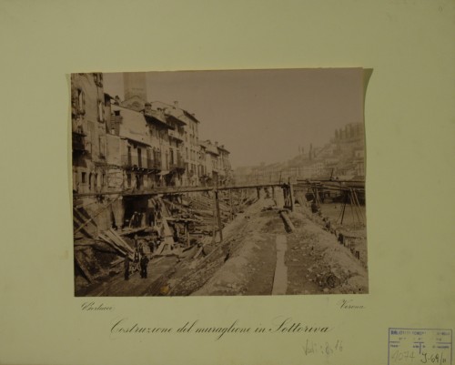 Via Sottoriva <Verona> - 1890-1891 (positivo) di Bertucci, Giuseppe (XIX)