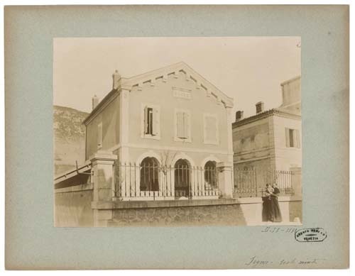 Edifici scolastici - Seynes - Francia - 1893 (positivo) di Doin, Louis (XIX)