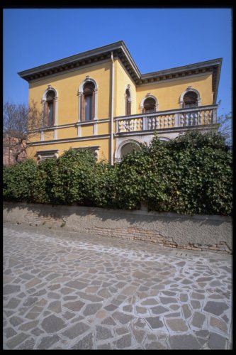 villa con giardino e annessi (, privato) - Venezia (VE) 