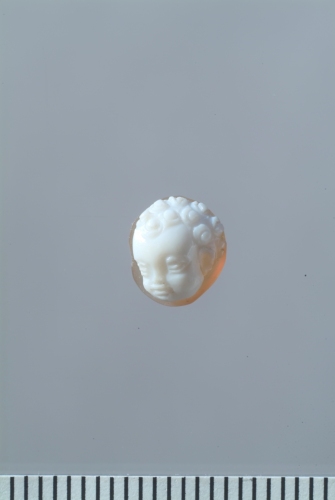 testa di fanciullo (gemma, cammeo) - glittica romana (II-I sec. a.C.)