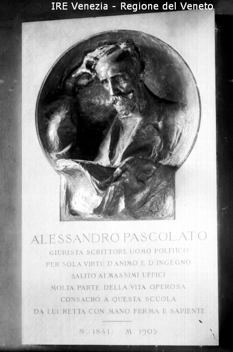 Venezia, lapide ad Alessandro Pascolato  di Filippi, Tomaso (XX)