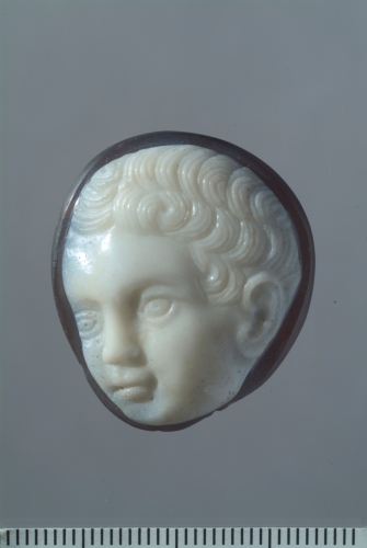 testa di fanciullo (gemma, cammeo) - glittica post-antica (XVI secolo d.C.)