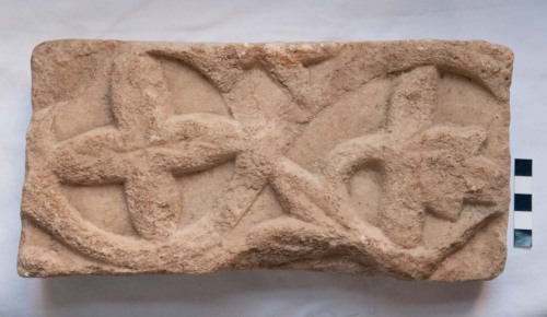 fregio, frammento di fregio di decorazione architettonica - Ambito culturale medievale/ Venezia (sec. XII d.C.)