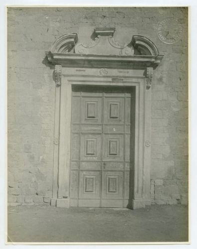 Portali - ex Chiesa di S. Francesco <Koper> - 1920-1925 (positivo) di Opiglia, Pietro (attr.) (primo quarto XX)