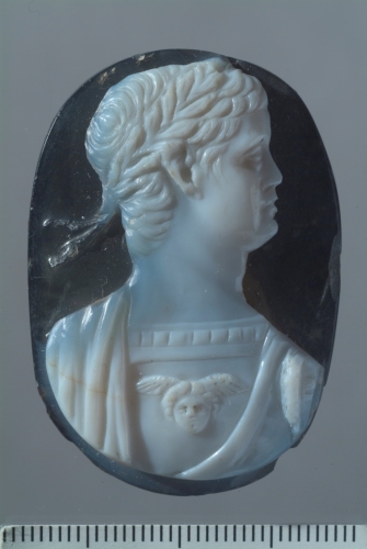 busto di imperatore (Caracalla?) (gemma, cammeo) - glittica rinascimentale (XVI secolo d.C.)