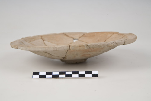 piatto coperchio, vicino a serie Morel 1440 - ambito culturale preromano/produzione locale (prima metà sec. II a.C.)