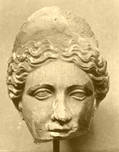 Hera  (Testa femminile) - ambito romano (epoca romana/ sec. II d. C.)